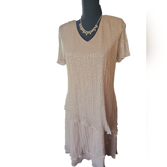 connected apparel Dresses & Skirts - Dazzling Metallic Shimmer Dress